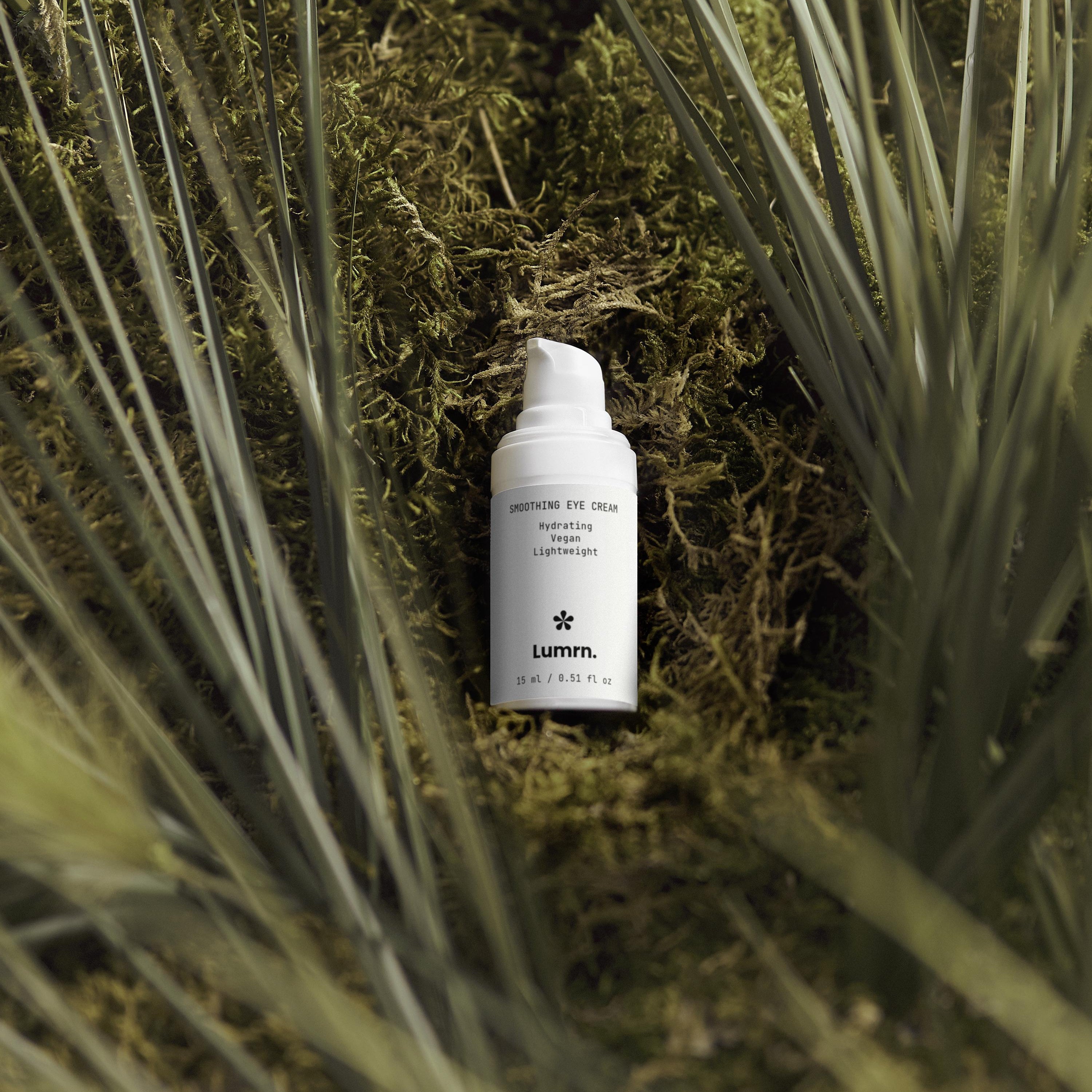Lumrn.™ Smoothing Eye Cream