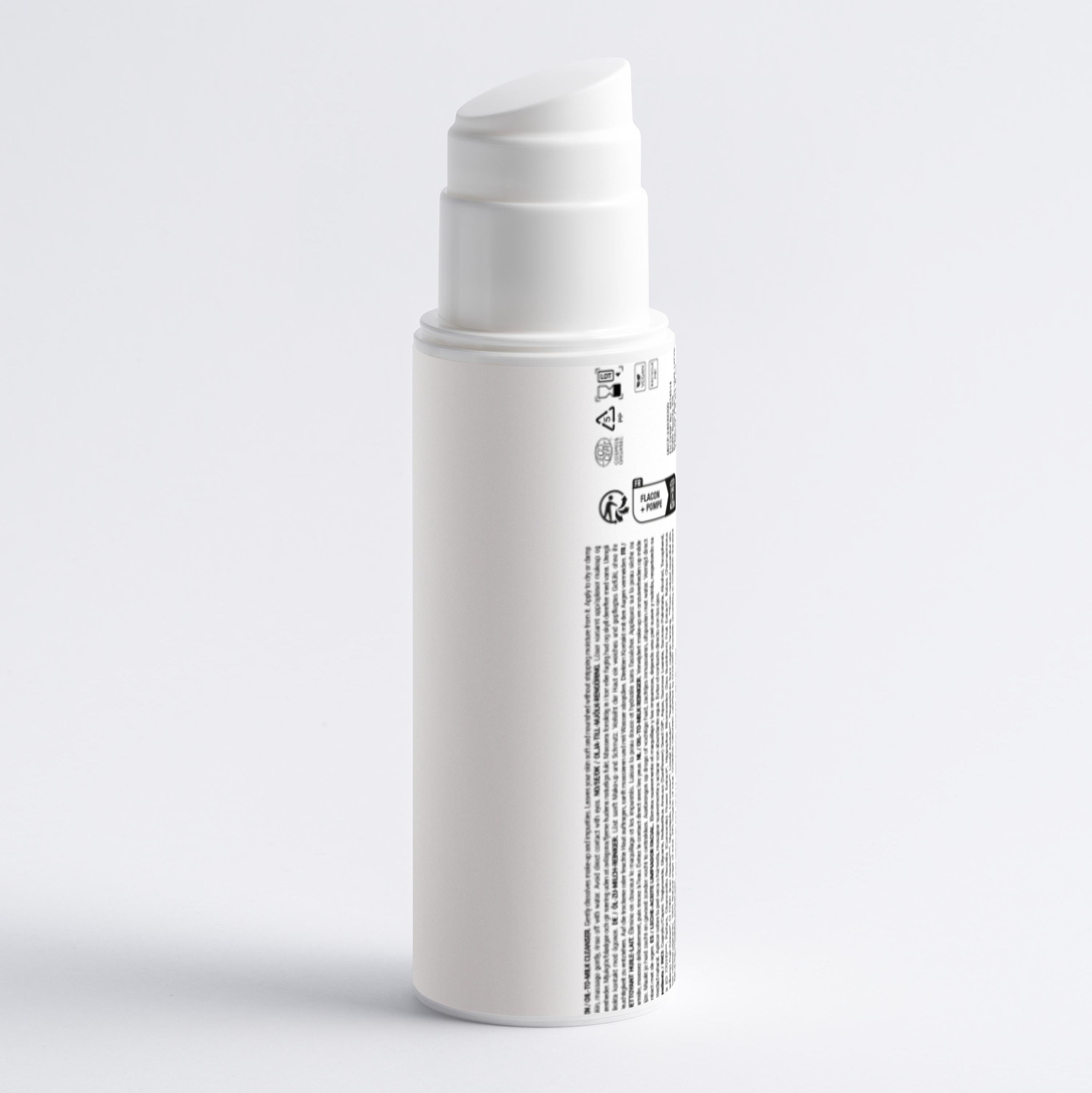 Lumrn.™ Sensitive Skin Oil-To-Milk Cleanser